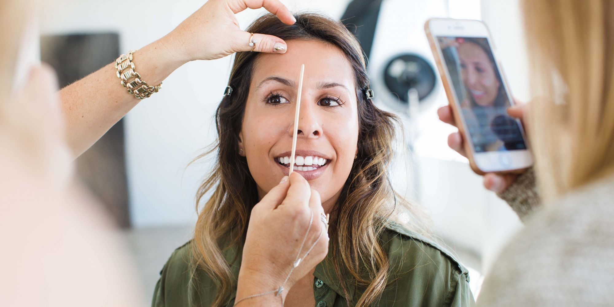 Does Your Cubicle Mate Have Great Brows? Flybrow Could Be The Culprit