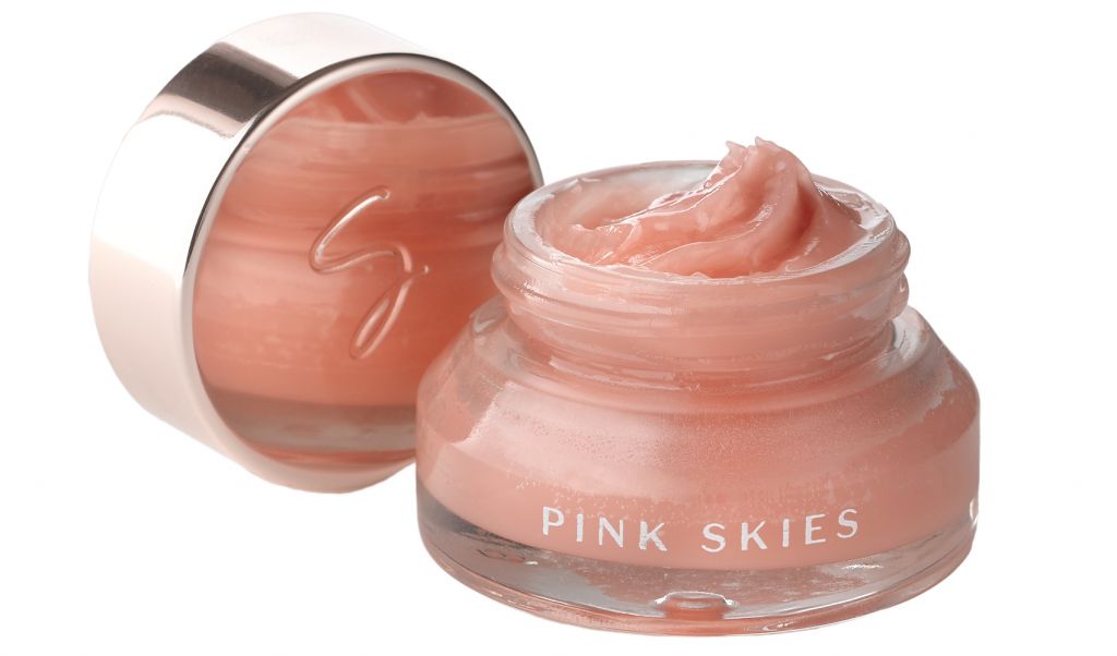 Girl_Undiscovered_Pink_Skies_Beauty_Balm