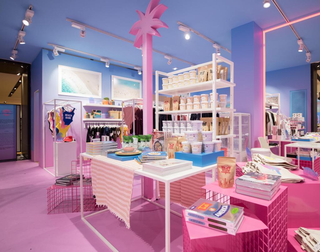 Le Bon Marche Paris Celebrates Los Angeles Style With Exhibition