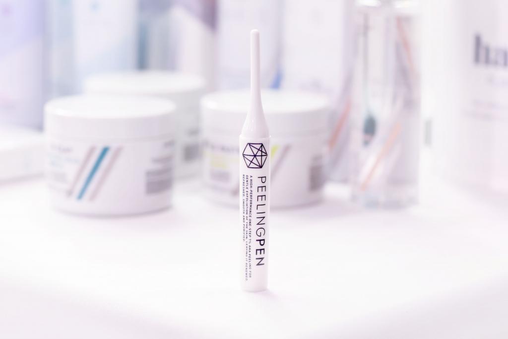 Eleni &amp; Chris is adding a new twist to the at-home peel category with its Peeling Pen topped with a twist cap. The product's formula contains cloudberry extract, glycolic acid, lactic acid and hydrolyzed collagen. (Latest Beauty Trends From IBE London)