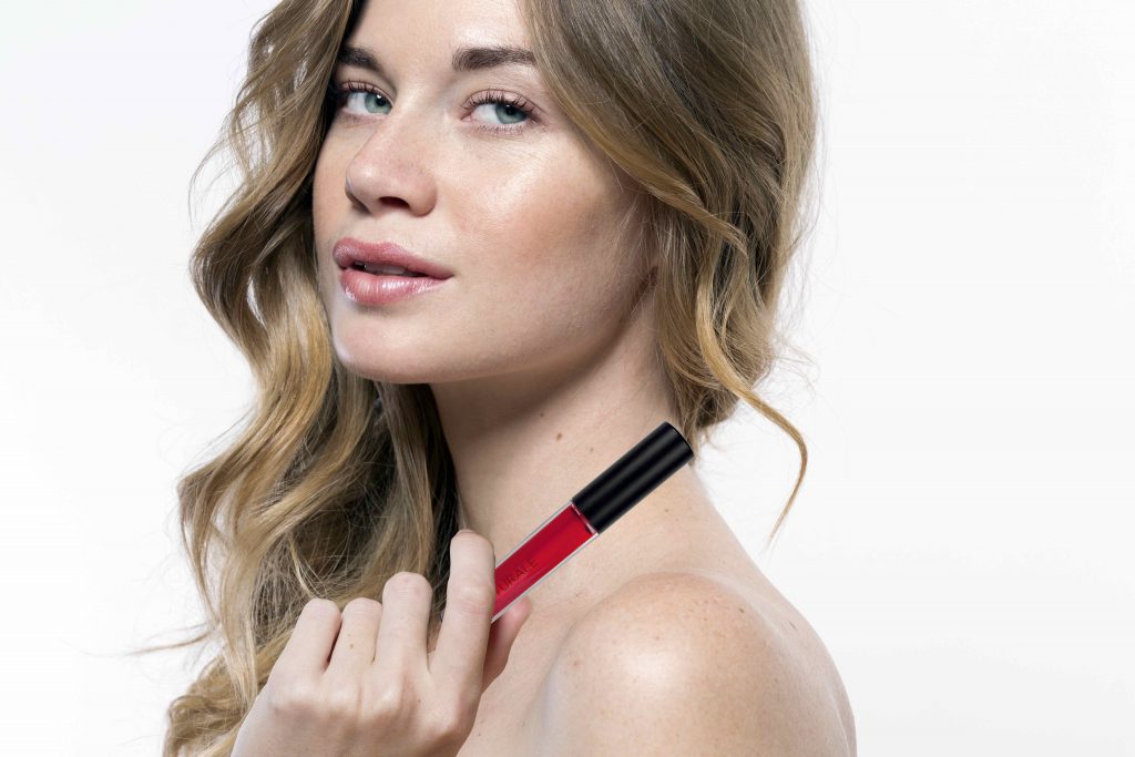 Au Naturale lip oil