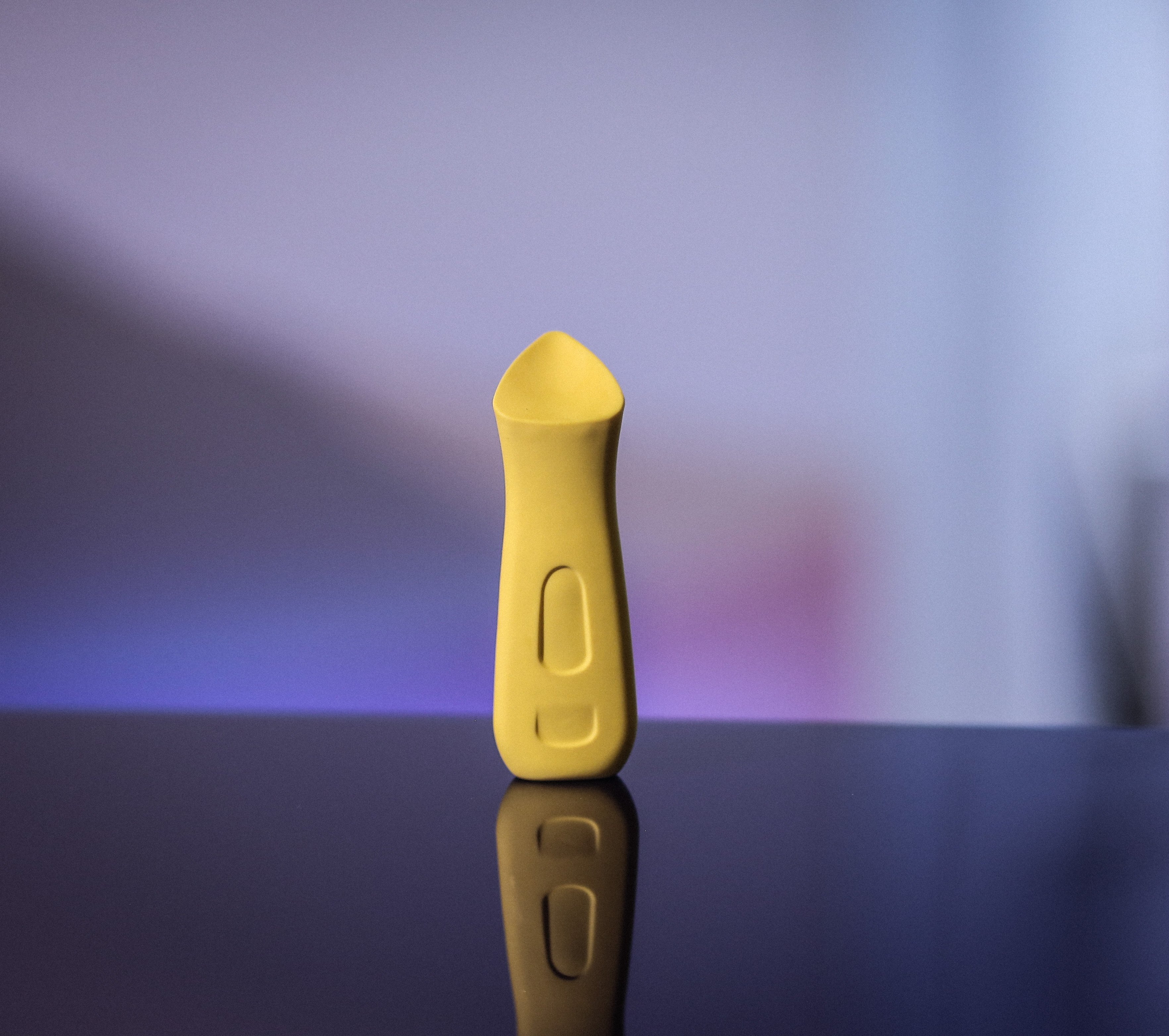 IBE Dallas 2019 Beauty Trends Report Hello Yellow Dame Vibrator