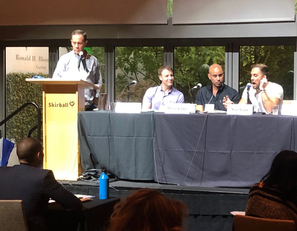 On May 22 at the Skirball Center in Los Angeles, Ipsy's Corey Weiss hosted a panel discussion with Michael Bumgarner, founder and CEO of Cannuka, Yanni Hufnagel, founder and CEO of Lemon Perfect, Kane Sarhan, co-founder and creative director of The Well, Ashley Lewis, CEO and co-founder of Fleur Marché, and Billy Hawkins, CEO of Elemental Creative Agency and Arsenic Magazine.