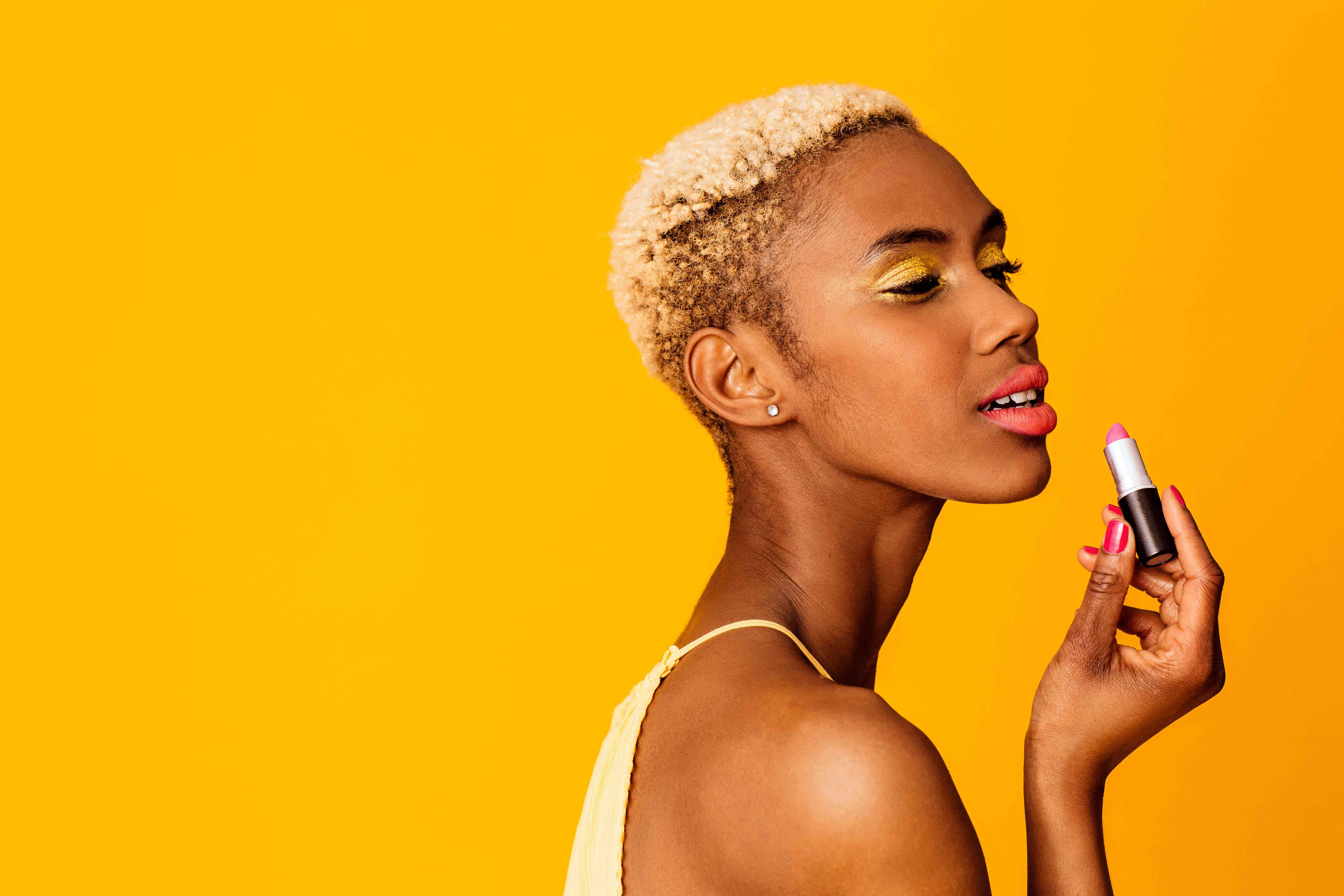 Will The Lipstick Effect Hold During This Economic Downturn? Beauty