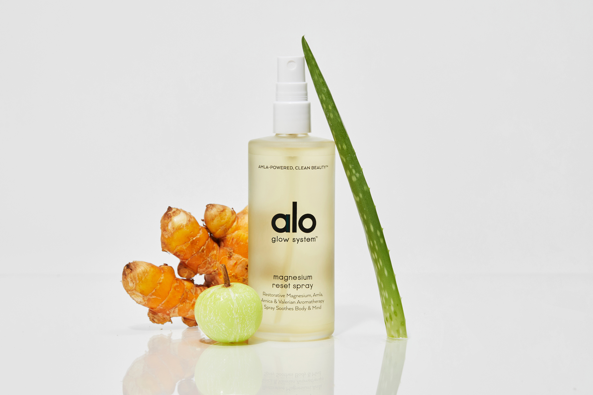 alo-yoga-akin-care-launch-alo-moves