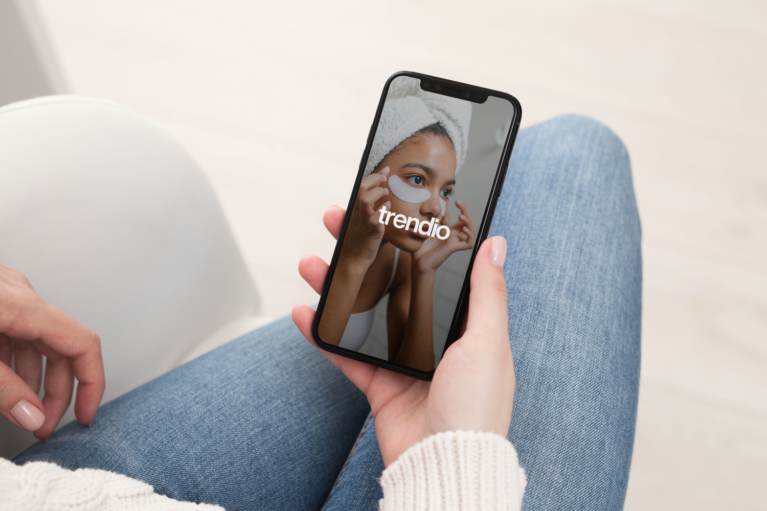 Former Amazon And CVS Executive Set To Launch Livestreaming Beauty App Trendio