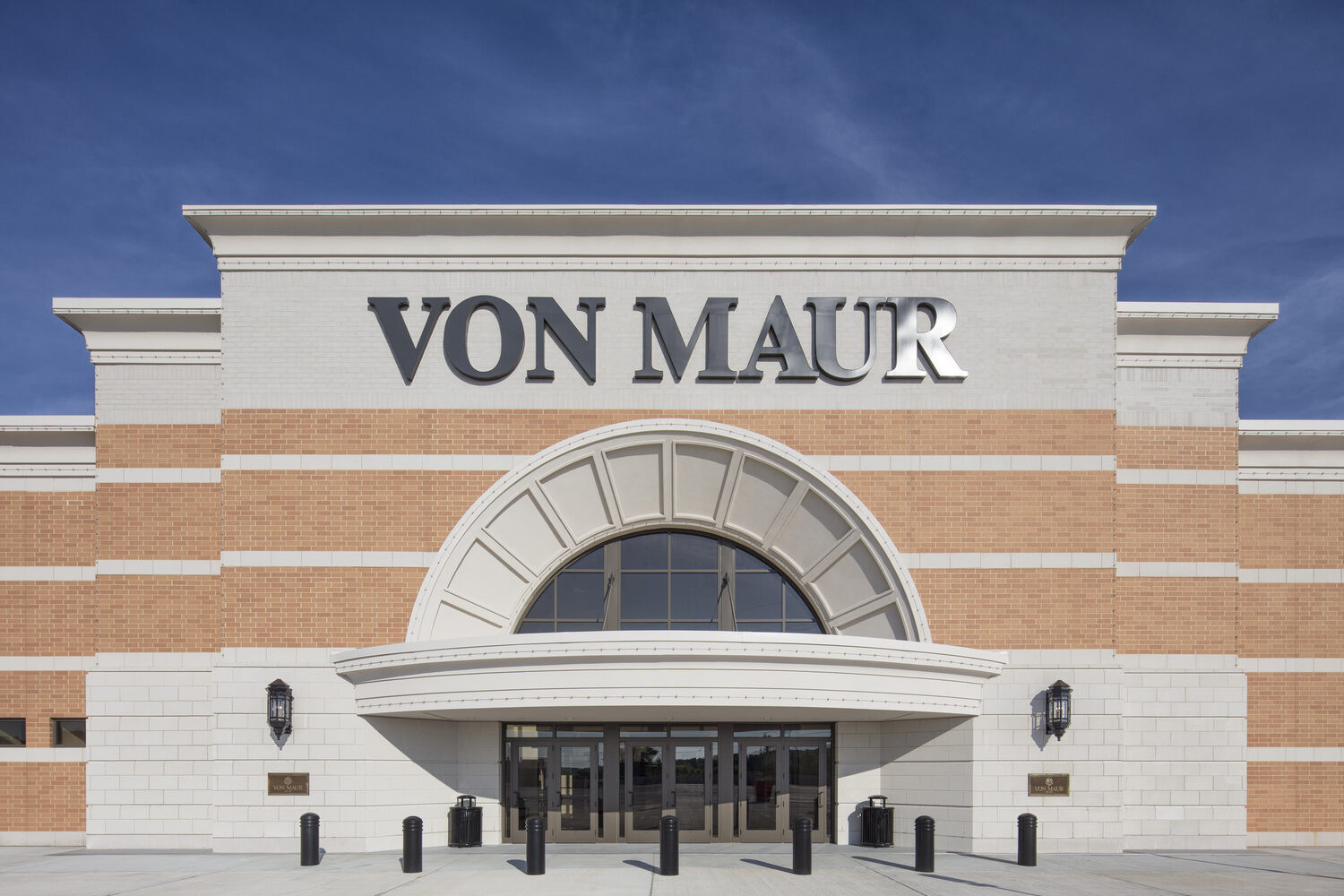 Welcome To The Adit Retail Network: Von Maur