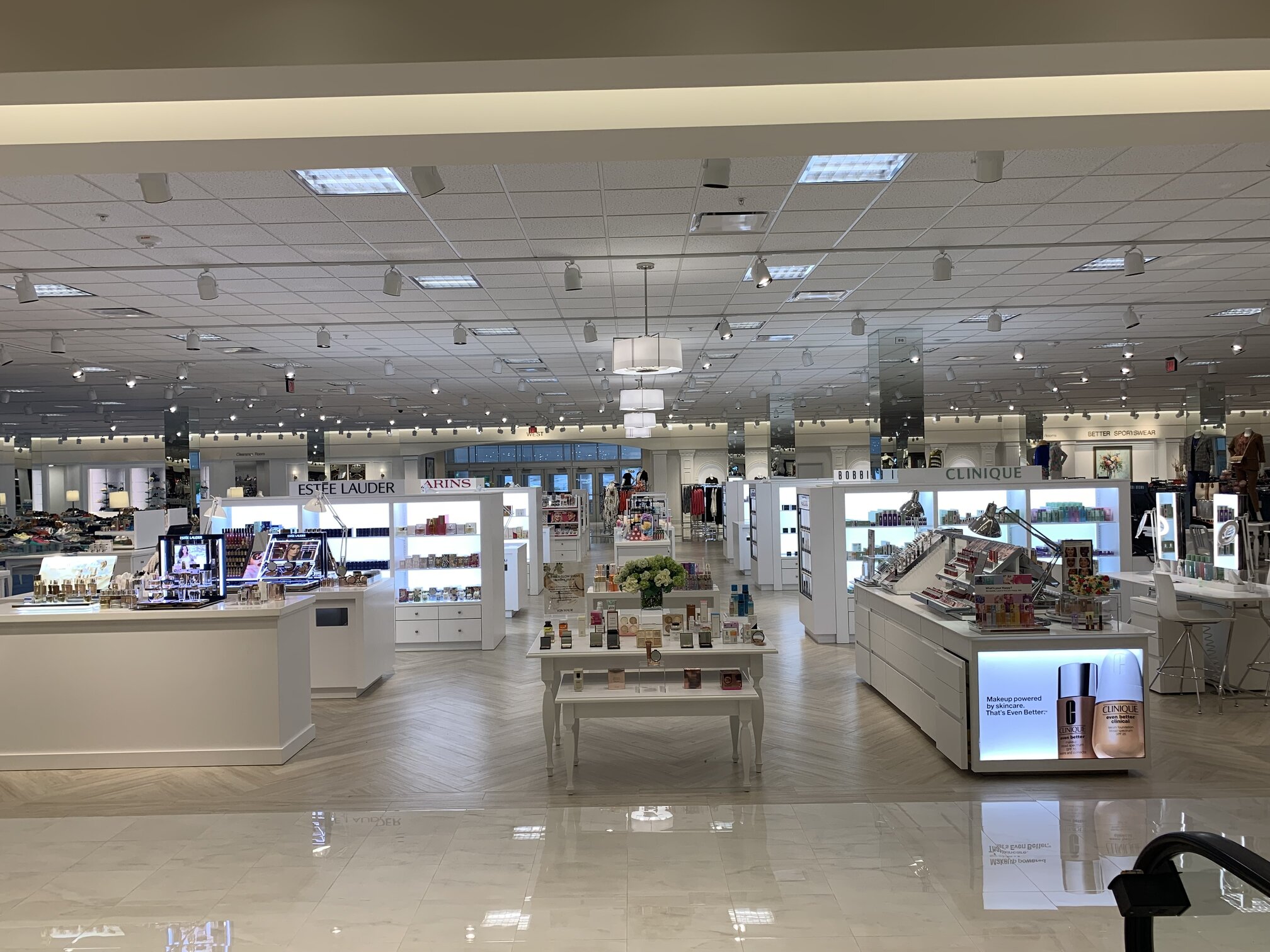 Von Maur Department Stores