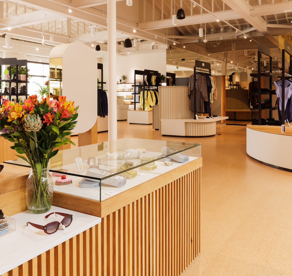 neighborhood-goods-closing