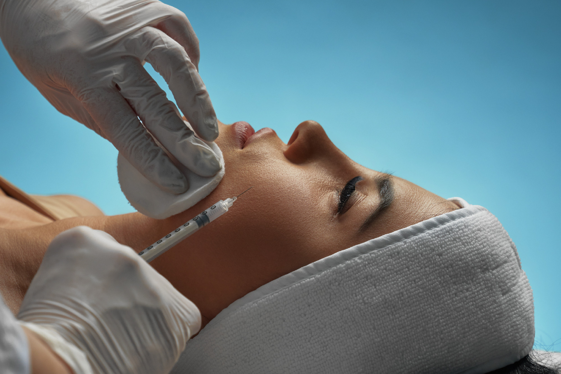 Obagi Enters Injectables With Obagi Saypha MagIQ And Rewrites The Economics Of Skin Health