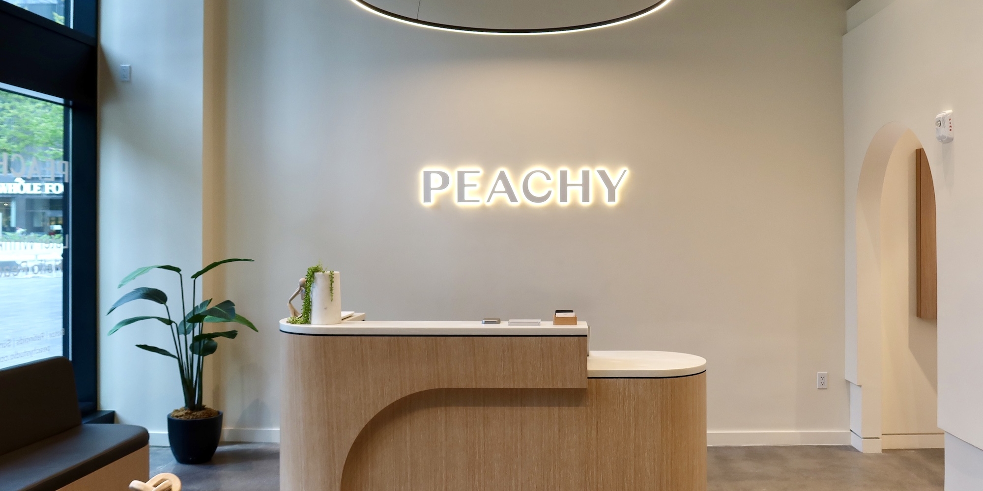 Peachy Secures Investment From Stride Consumer Partners To Expand Its Focused Med-Spa Model